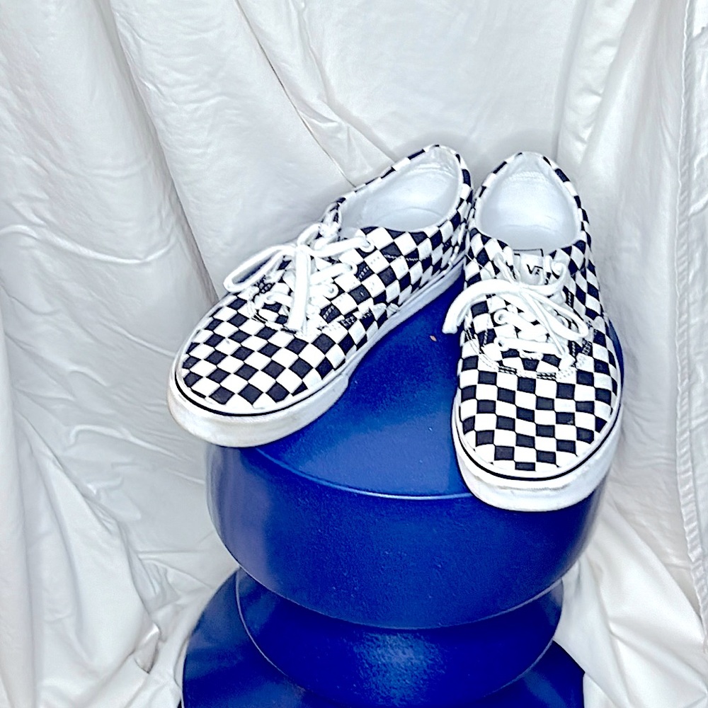 Vans authentic checkerboard laced size 10